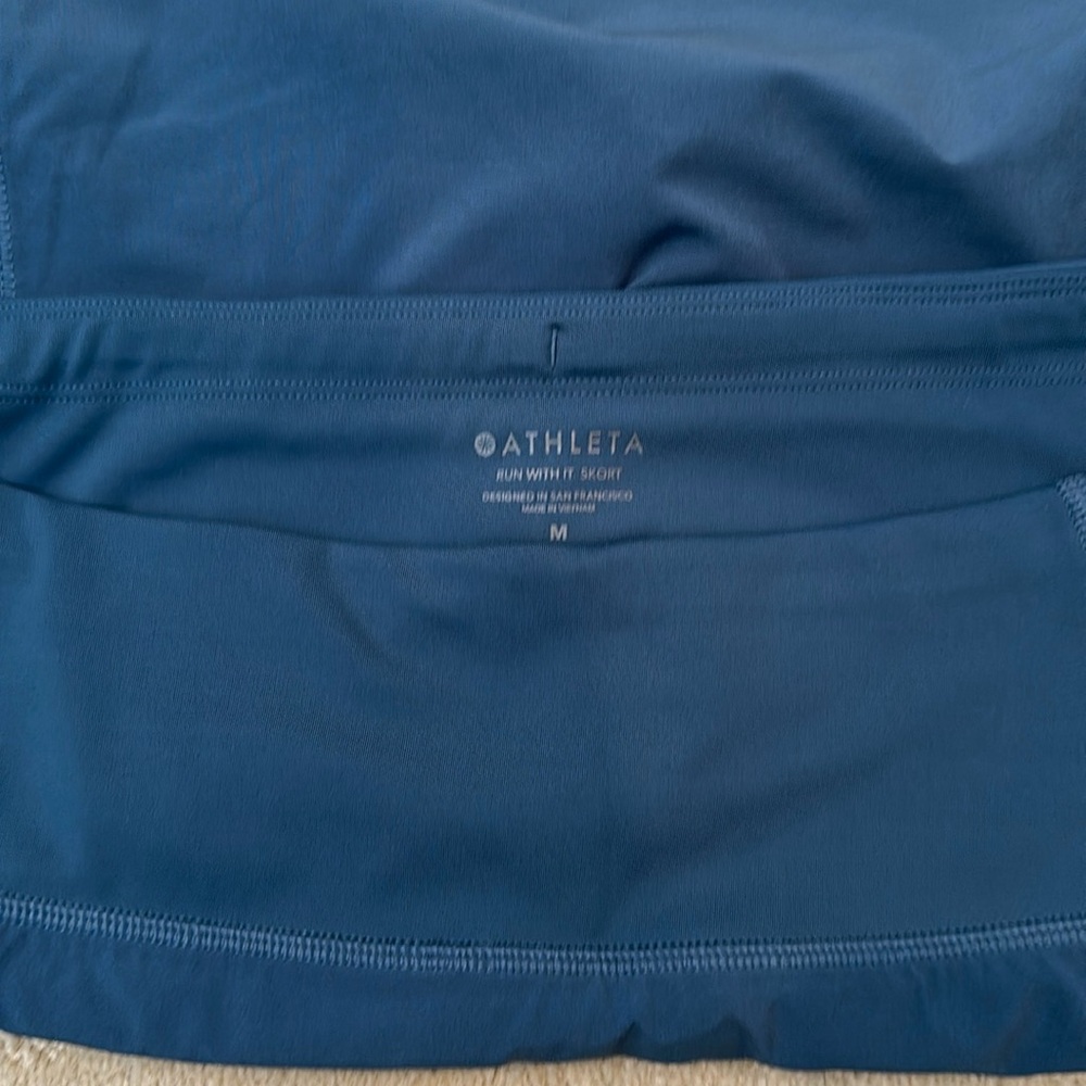 Athleta Run With It Skort, Size M, Green - Picture 6 of 8